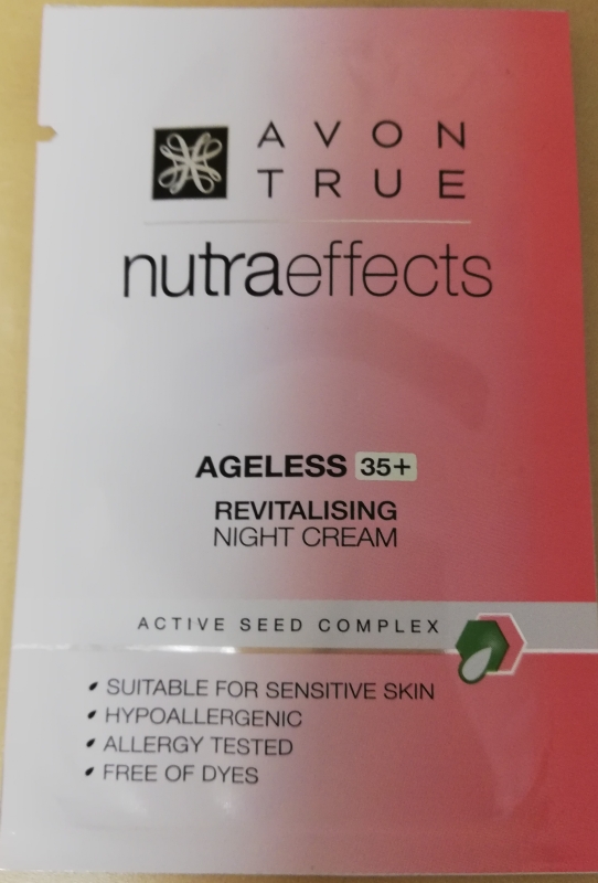 AVON Nutra Effects Ageless 35+ Regenerierende Nachtcreme / PROBE